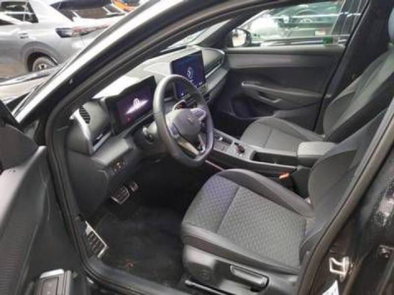 Bild 3: Volkswagen T-Roc 1.5 eTSI DSG R-LINE AHK NAVI IQ.LIGHT KAMERA