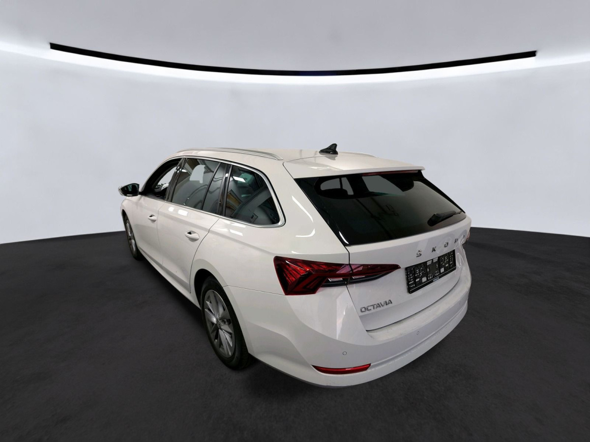 Thumb 3: Škoda Octavia Combi 2.0 TDI DSG STYLE NAVI SITZHZG LED PDC