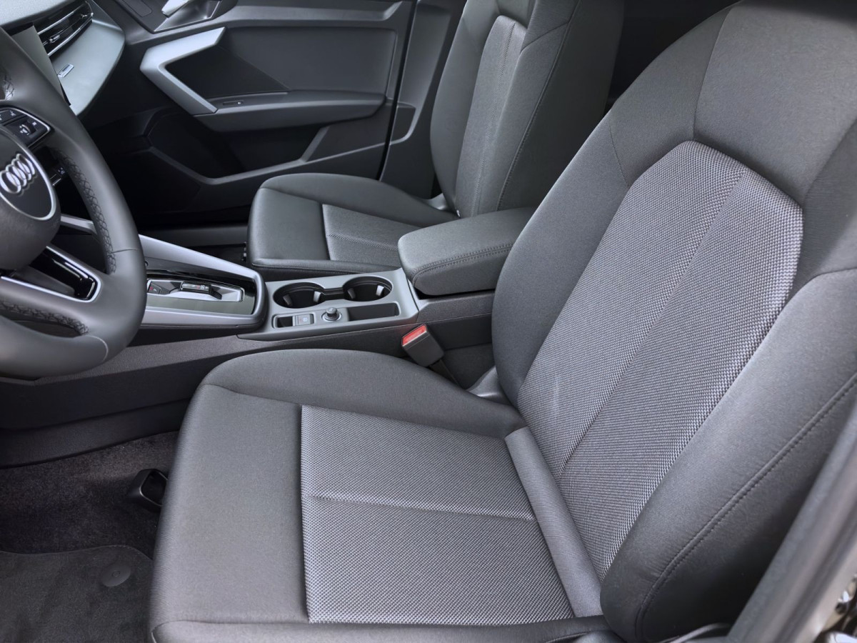 Thumb 9: Audi A3 Sportback TFSI WAUZZZGY7TA157016