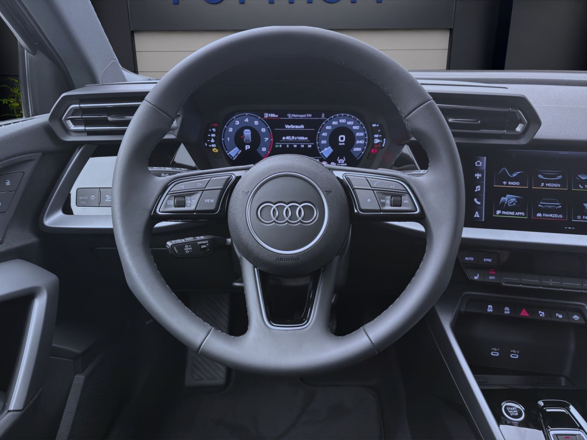 Thumb 11: Audi A3 Sportback TFSI WAUZZZGY7TA157016