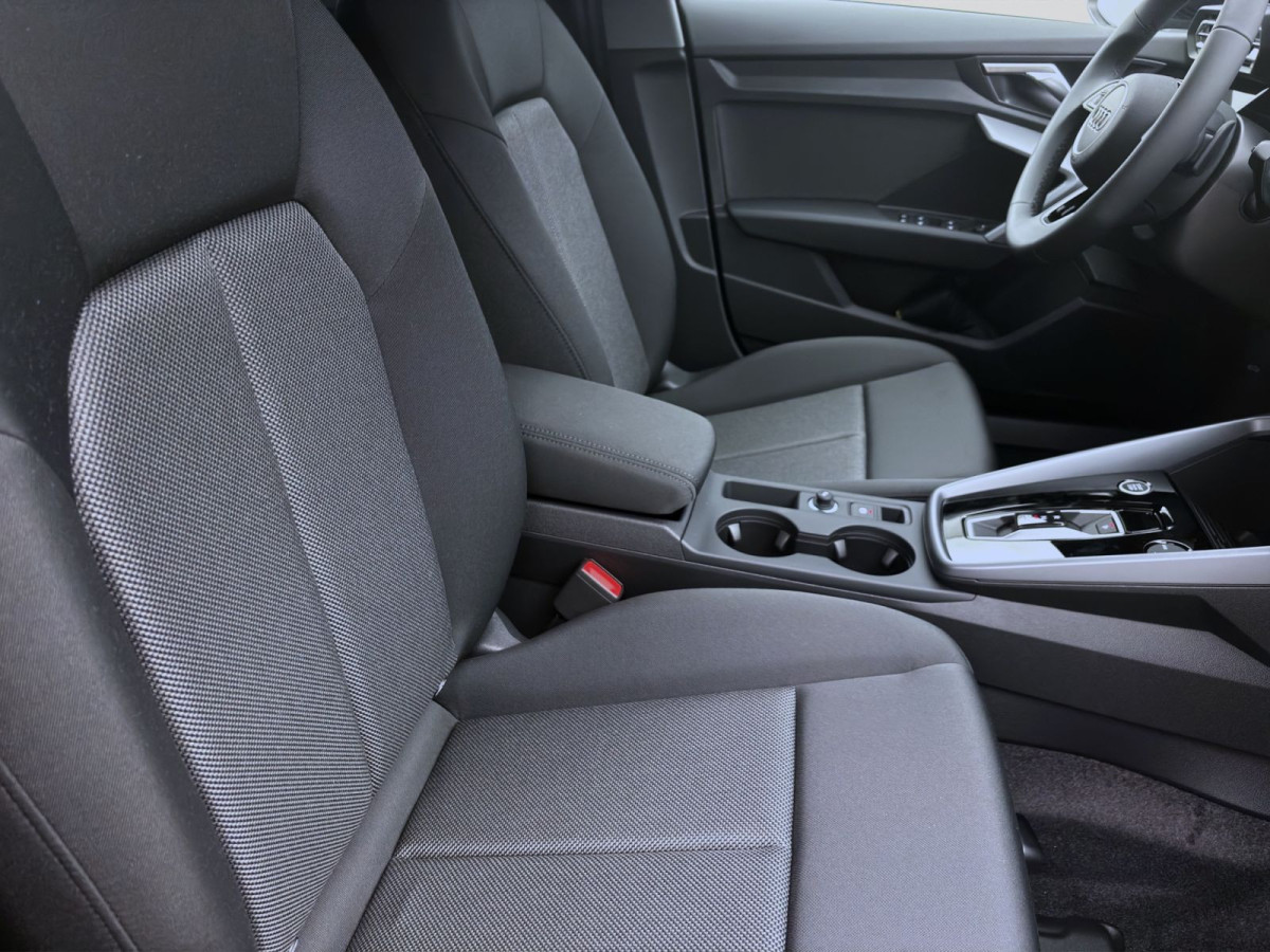 Thumb 16: Audi A3 Sportback TFSI WAUZZZGY7TA157016