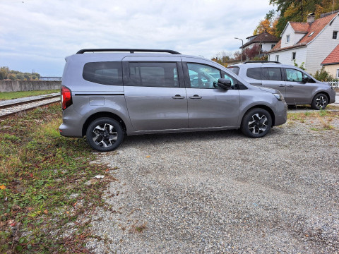 Ansicht 3 - Neuwagen Fahrzeug, Modell Townstar der Marke Nissan von Verkäufer Autohaus Roland Stern - Zweigniederlassung der Autohaus MKM Huber GmbH