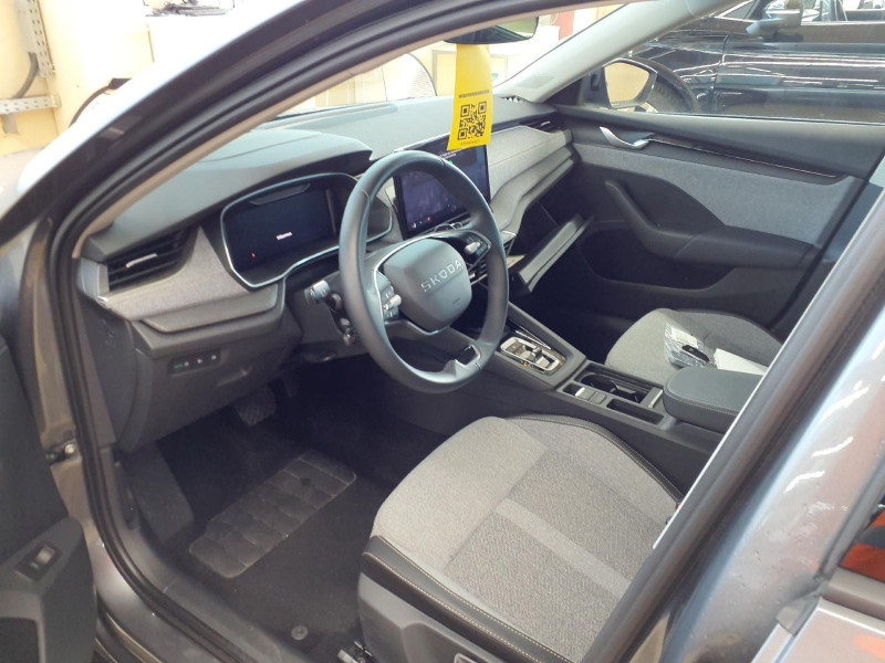 Bild 3: Škoda Octavia Combi 2.0 TDI DSG TOUR PANO NAVI HuD SITZHZG