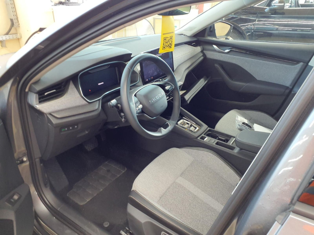 Thumb 3: Škoda Octavia Combi 2.0 TDI DSG TOUR PANO NAVI HuD SITZHZG