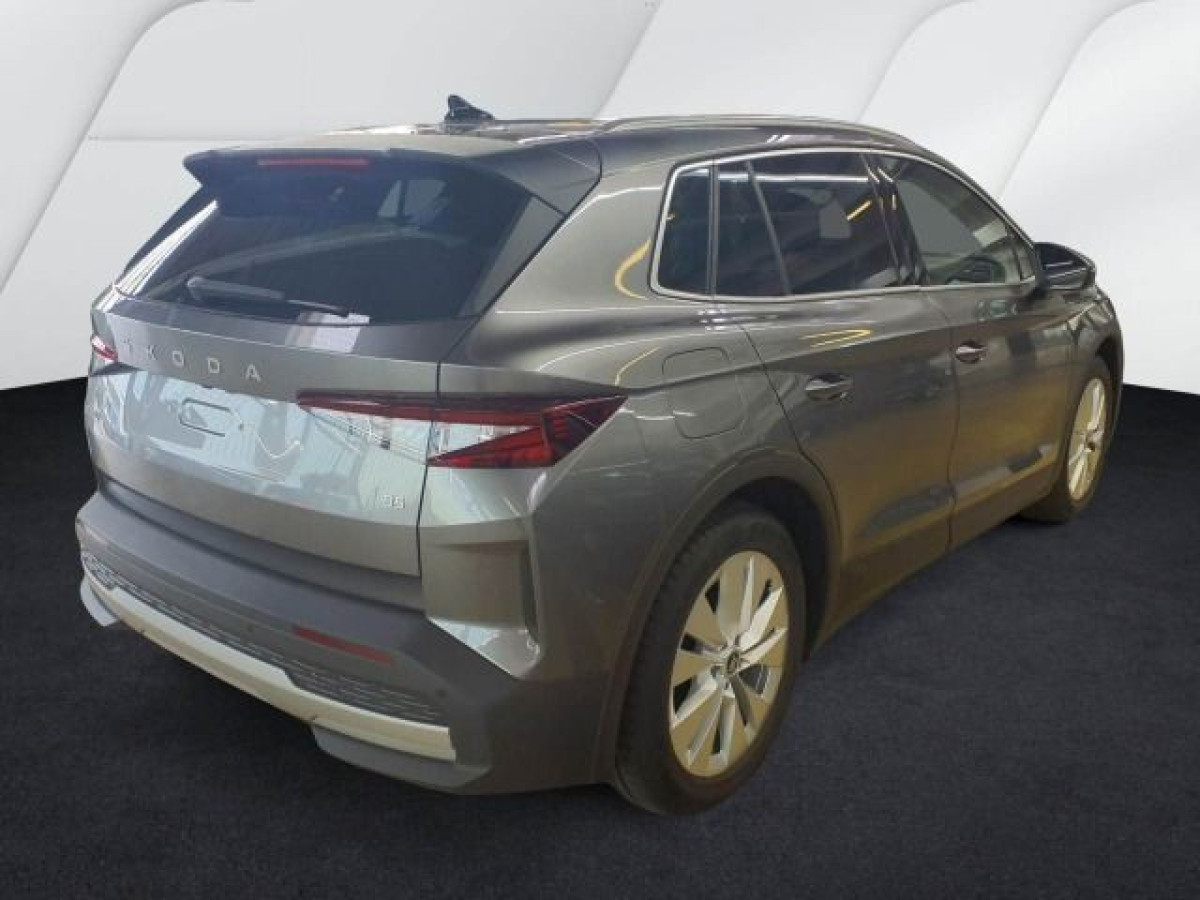 Thumb 2: Škoda Elroq 85 LOFT AHK NAVI SITZHZG HuD