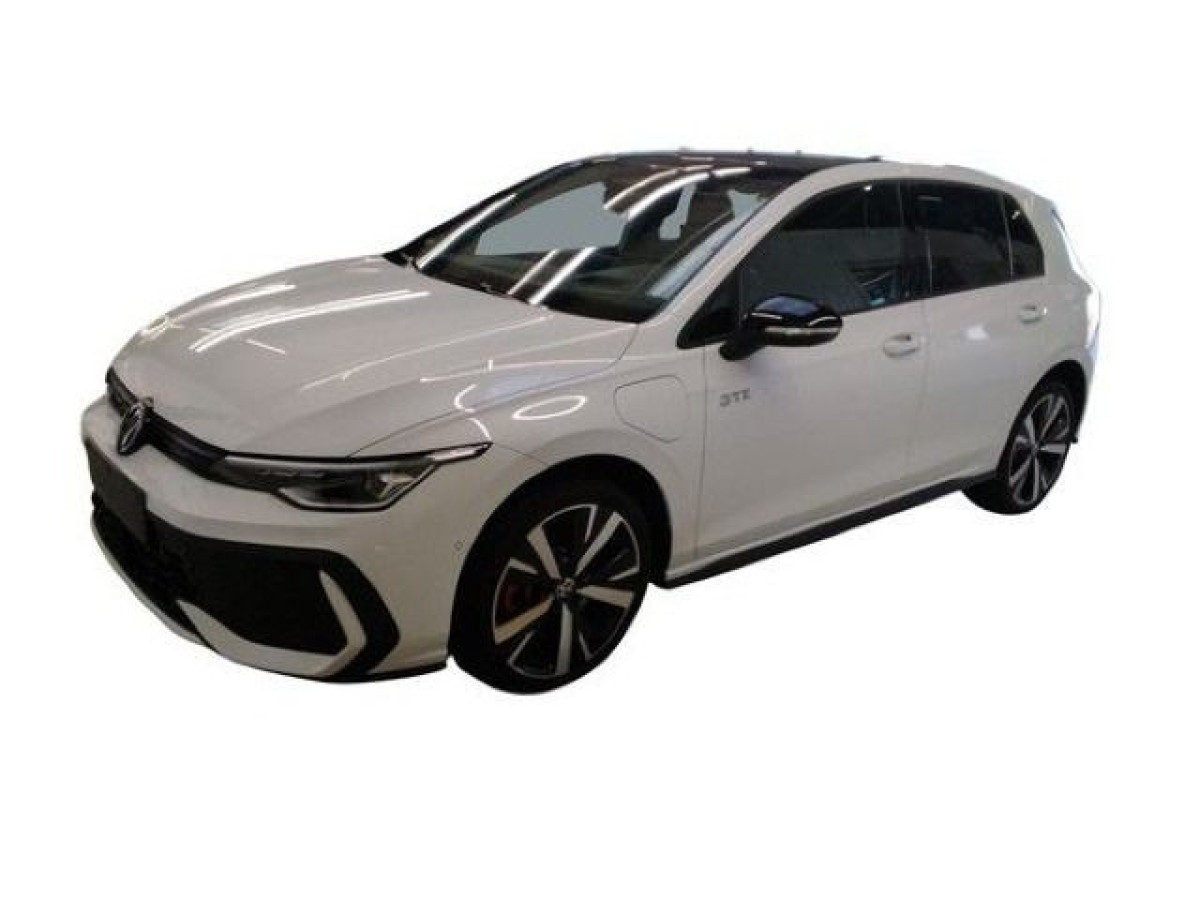 Thumb 1: Volkswagen Golf 1.5 TSI eHybrid DSG GTE PANO AHK NAVI DCC
