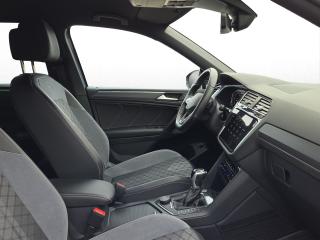 Volkswagen Tiguan Allspace R-Line – image 4 of 25