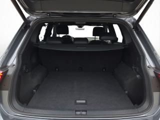 Volkswagen Tiguan Allspace R-Line – image 11 of 25