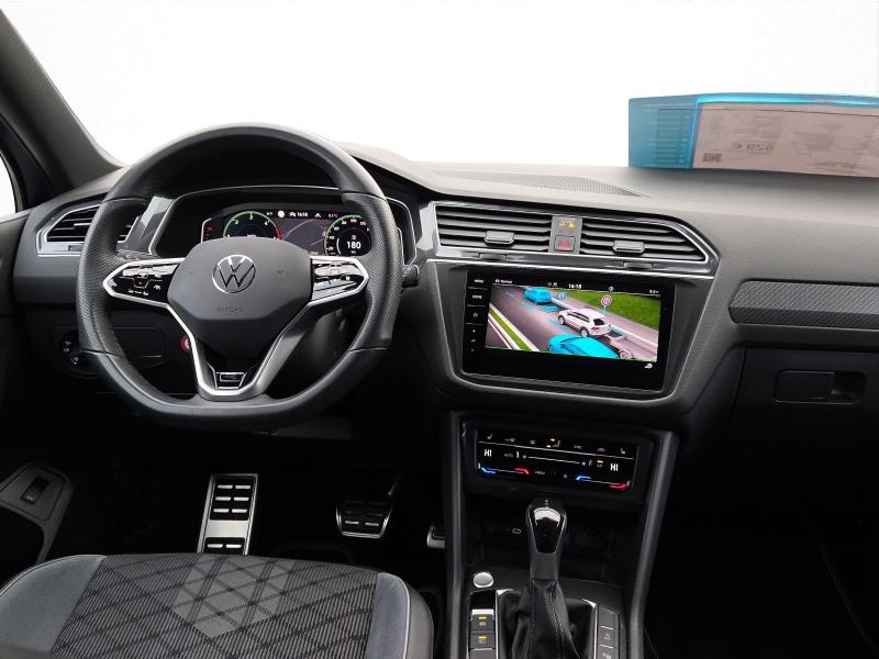 Volkswagen Tiguan Allspace R-Line – image 5 of 25