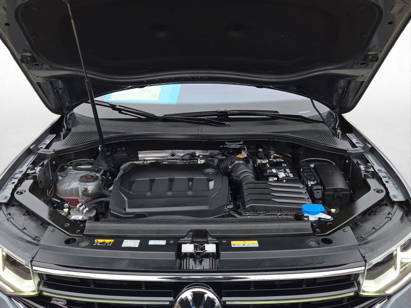 Volkswagen Tiguan Allspace R-Line – image 18 of 25