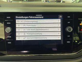 Volkswagen Taigo R-Line – image 25 of 28