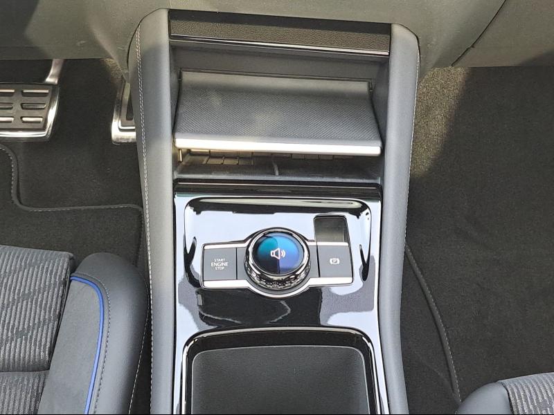 Volkswagen Tayron R-Line – image 7 of 24