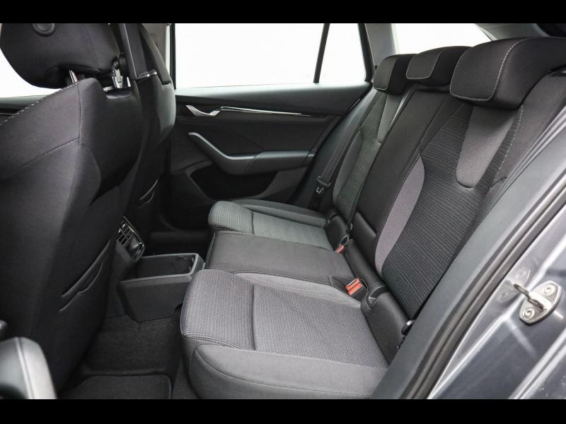 Škoda Octavia Selection – image 9 of 15