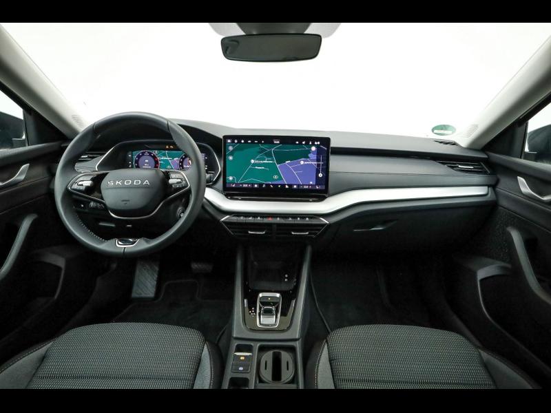 Škoda Octavia Selection – image 11 of 15