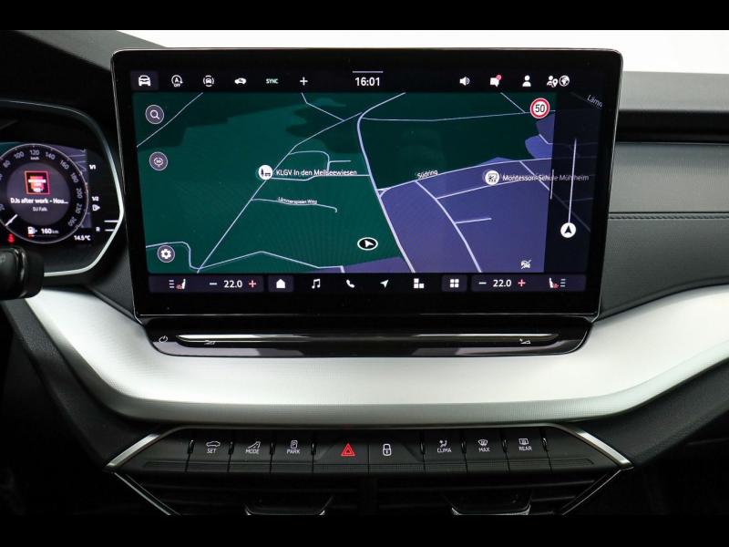 Škoda Octavia Selection – image 13 of 15