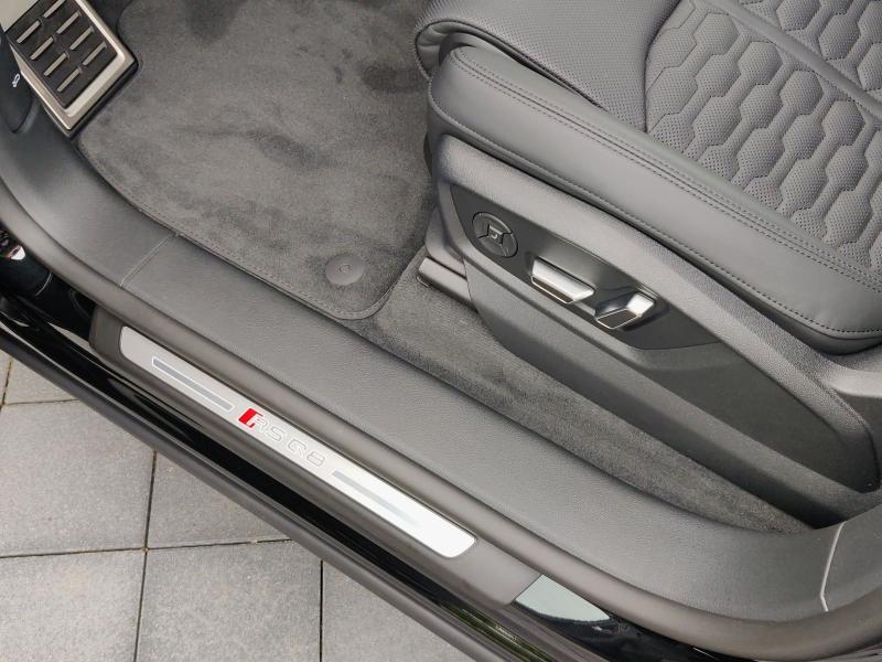 Audi RS Q8 Performance – image 20 of 22
