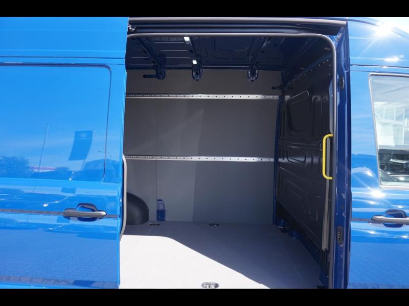 Volkswagen Crafter – Bild 4 von 12