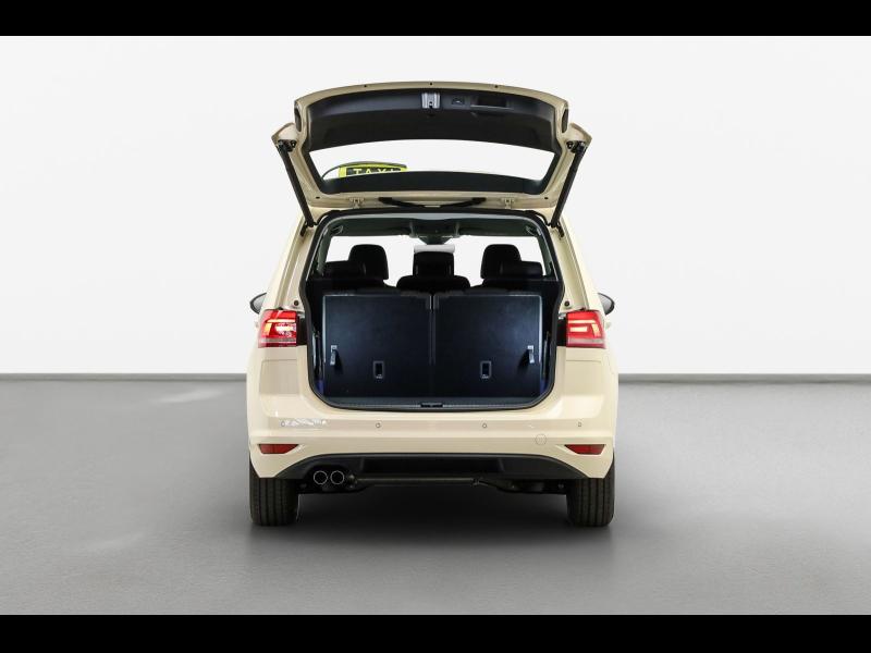 Volkswagen Touran Trendline – Bild 10 von 15