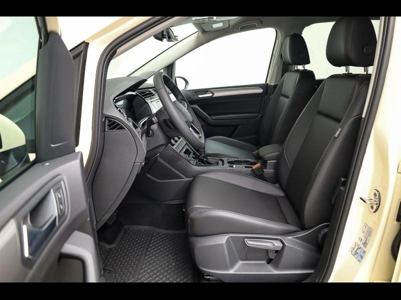 Volkswagen Touran Trendline – Bild 8 von 15
