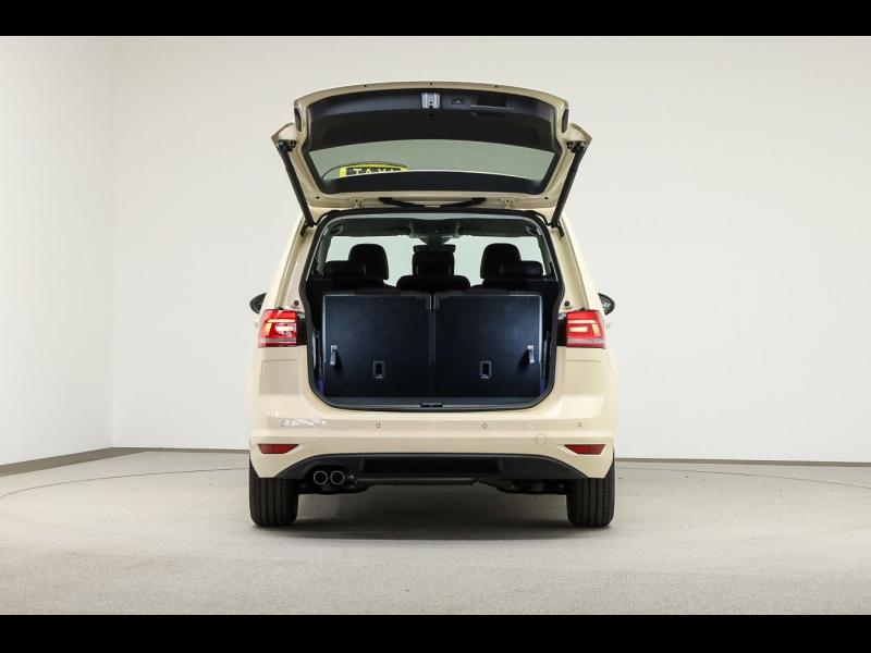Volkswagen Touran Trendline – Bild 6 von 15