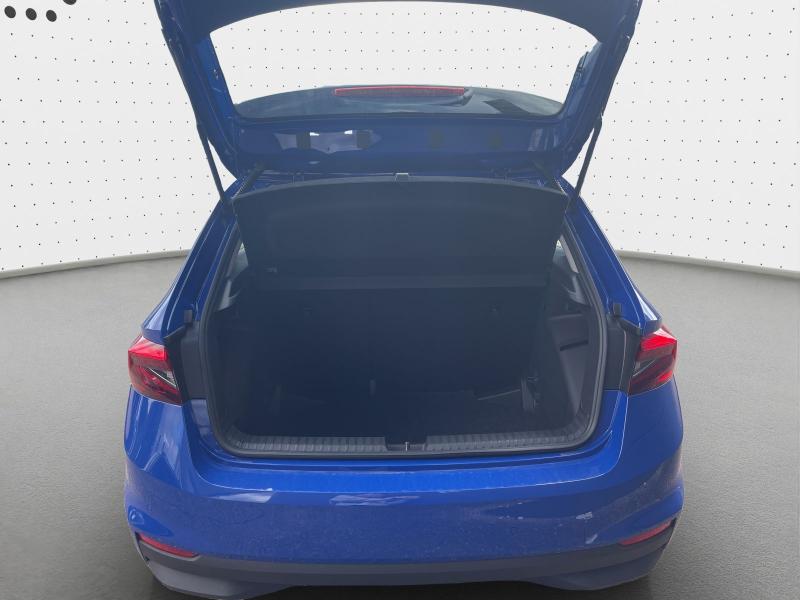 Škoda Fabia Selection – image 11 of 15