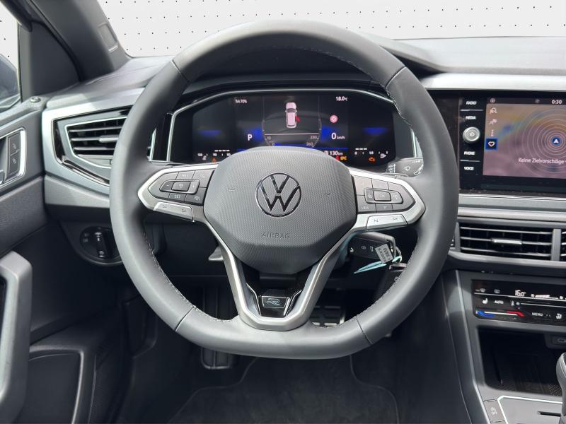 Volkswagen Taigo R-Line – image 8 of 15
