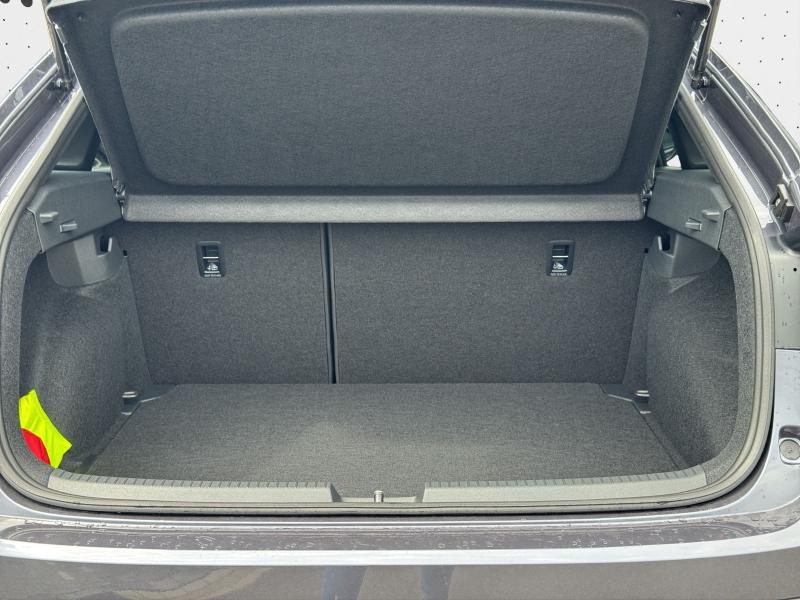 Volkswagen Taigo R-Line – image 10 of 15