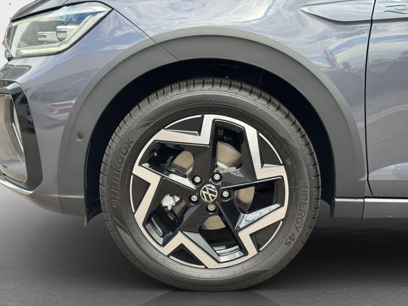 Volkswagen Taigo R-Line – image 11 of 15