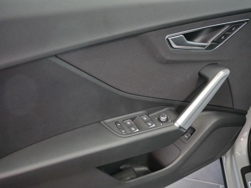 Audi Q2 S line – image 20 of 22