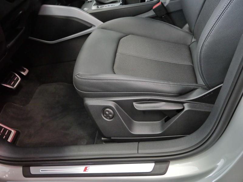 Audi Q2 S line – image 21 of 22