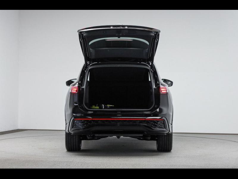 Volkswagen Tiguan R-Line – image 6 of 15