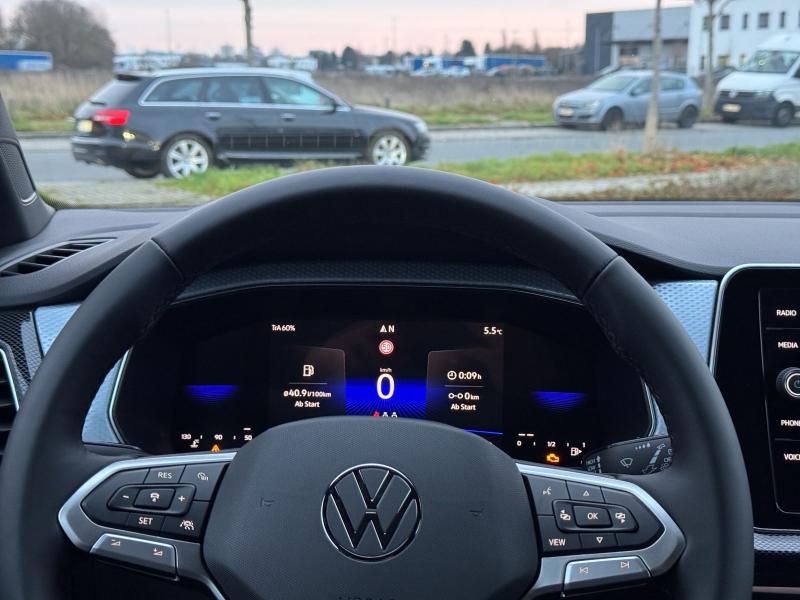 Volkswagen T-Cross Energy – image 9 of 16