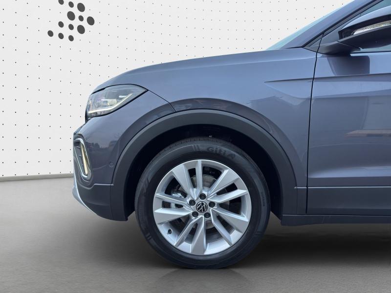 Volkswagen T-Cross Energy – image 12 of 16