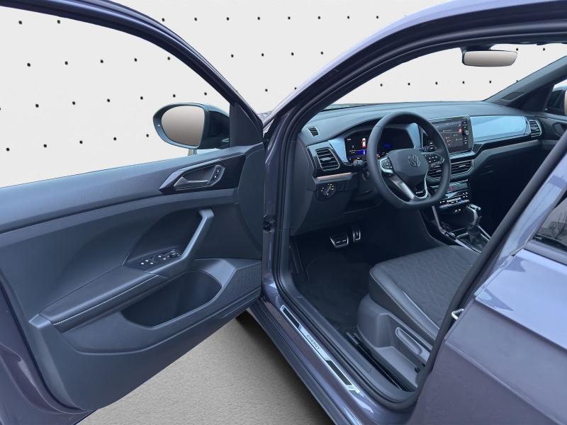 Volkswagen T-Cross Energy – image 13 of 16