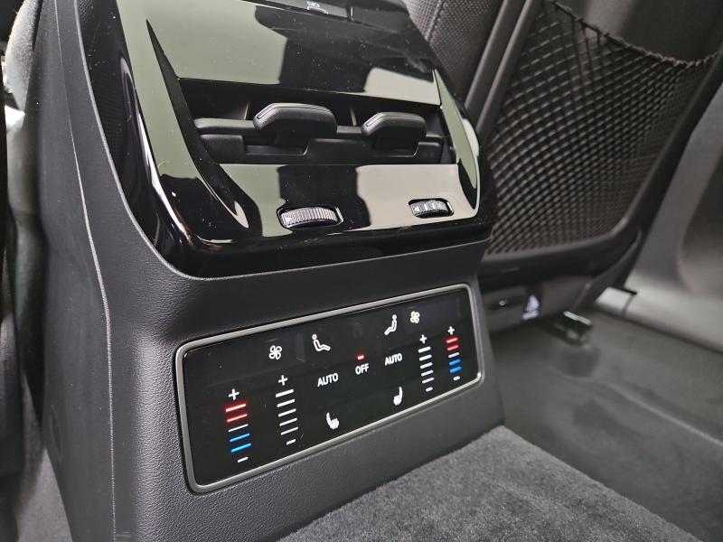 Audi A6 Limousine Edition – image 20 of 23