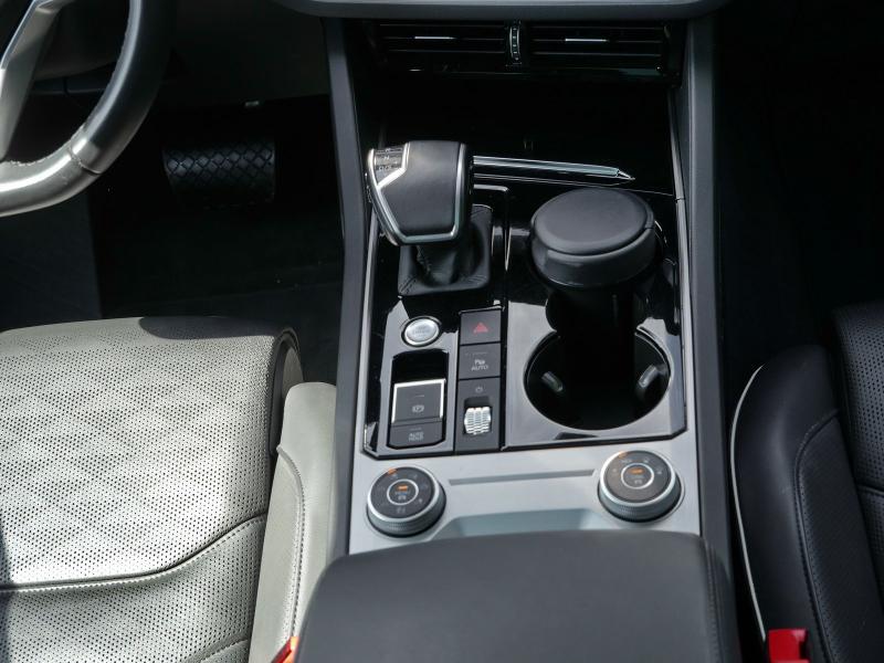 Volkswagen Touareg Elegance – Bild 7 von 23