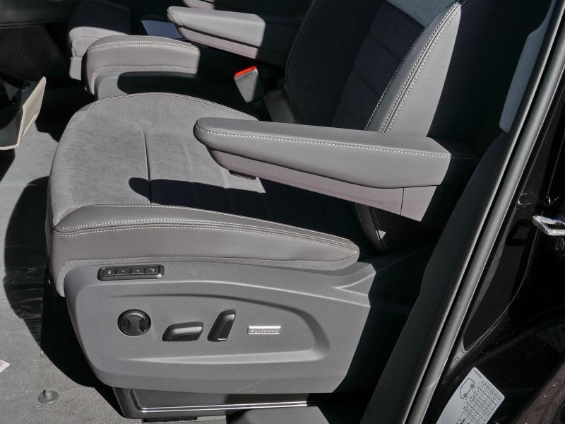 Volkswagen T7 Multivan Energy – image 20 of 22