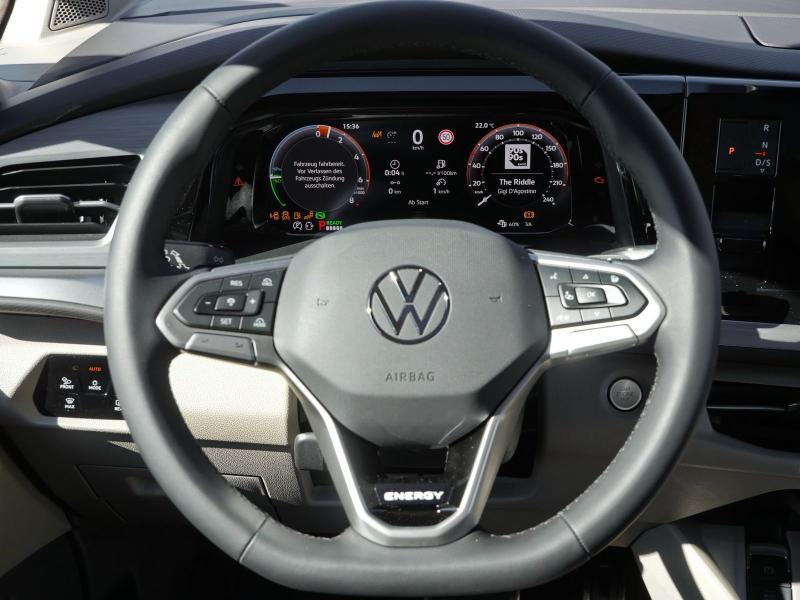 Volkswagen T7 Multivan Energy – image 9 of 24