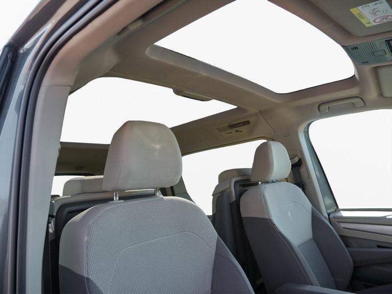 Volkswagen T7 Multivan Energy – image 10 of 24