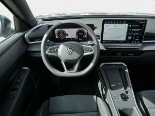 Volkswagen T-Roc Style – image 8 of 24