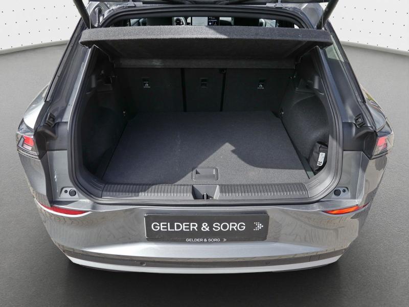 Volkswagen T-Roc Style – image 11 of 24