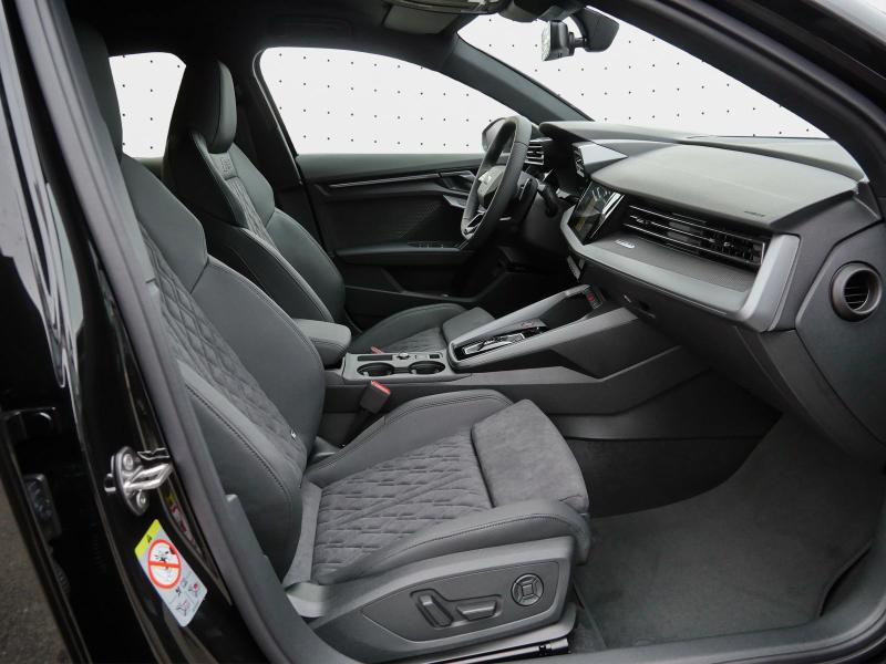 Audi RS 3 Limousine RS – Bild 4 von 24