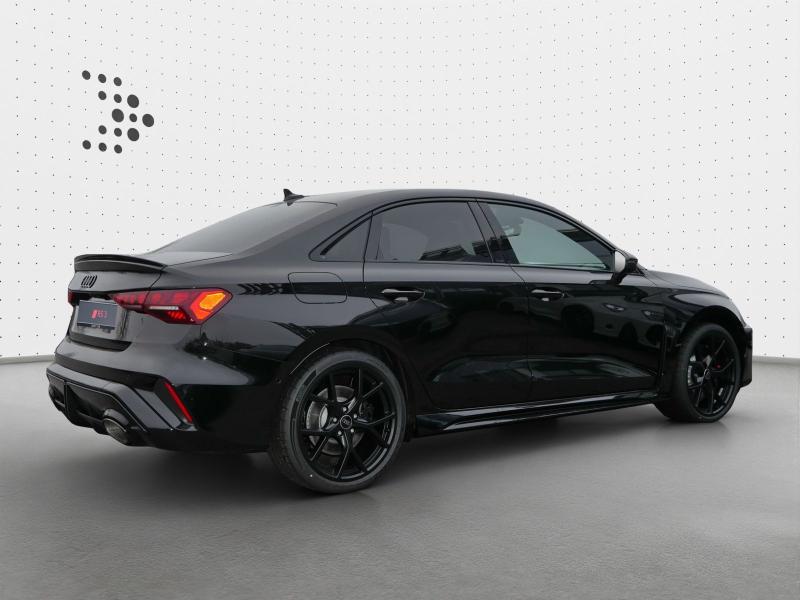 Audi RS 3 Limousine RS – Bild 19 von 24