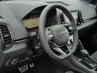 Škoda Karoq Sportline – image 19 of 24
