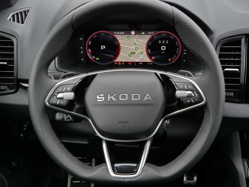 Škoda Karoq Sportline – image 9 of 24