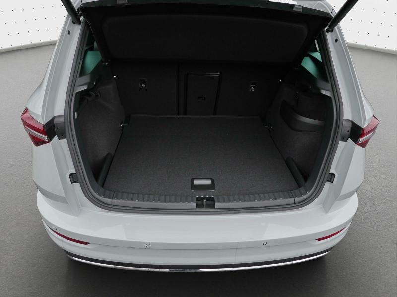 Škoda Karoq Sportline – image 11 of 24