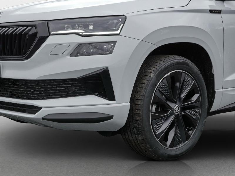 Škoda Karoq Sportline – image 13 of 24