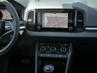 Škoda Karoq Selection – image 6 of 24
