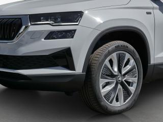 Škoda Karoq Selection – image 13 of 24