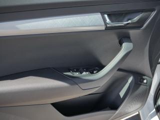 Škoda Karoq Selection – image 21 of 24